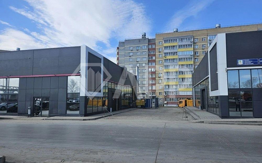 Сдается помещение под автосалон фото