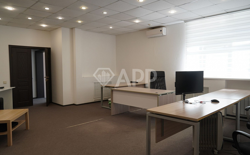 Сдам офисное помещение в центре Казани, 166,3 м² фото