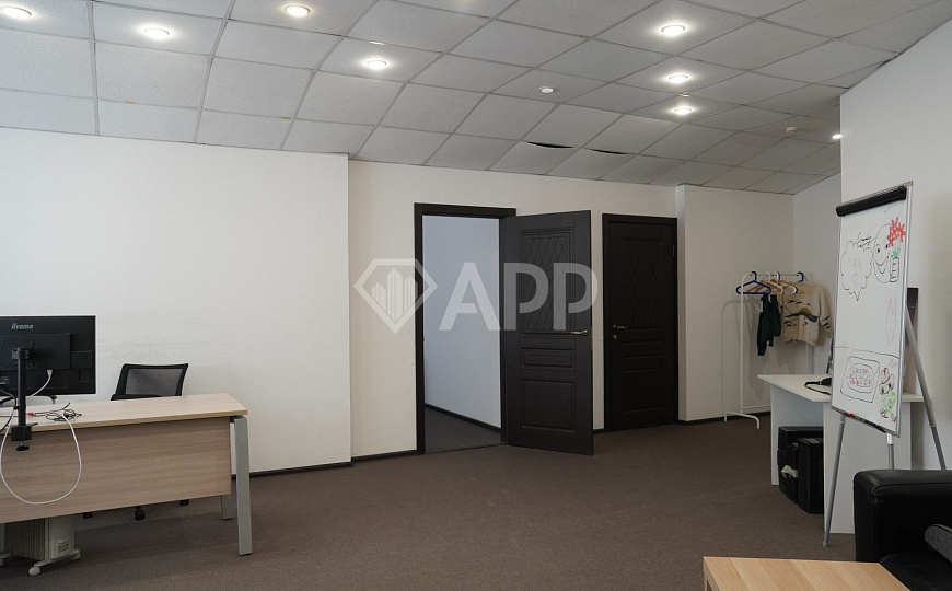 Сдам офисное помещение в центре Казани, 166,3 м² фото