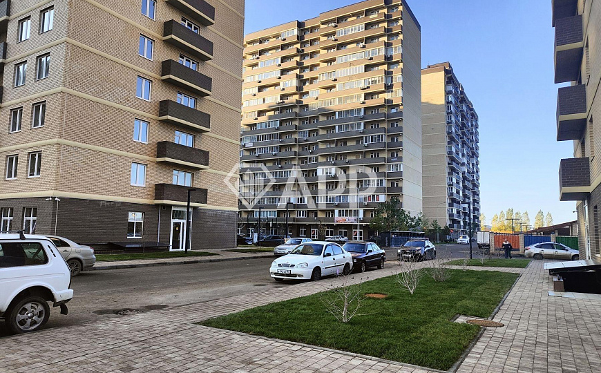 Продаю торговое помещение, 32,3 м² фото