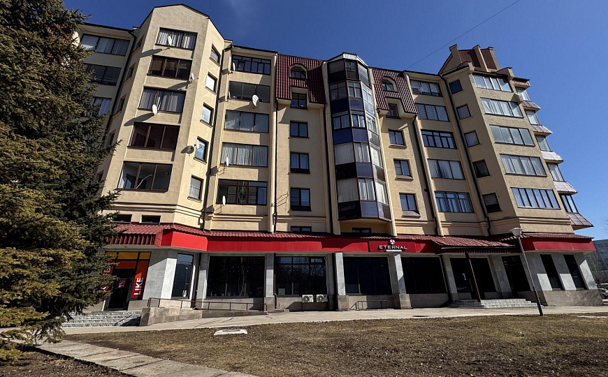 Помещение свободного назначения 560 кв.м. фото