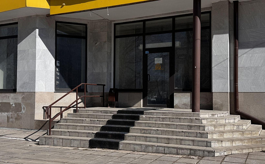 Помещение свободного назначения 560 кв.м. фото