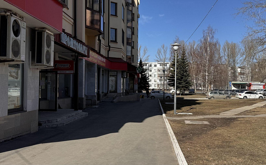 Помещение свободного назначения 560 кв.м. фото