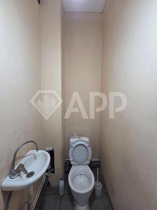 60 м², ремонт, отдельный вход, жк фото
