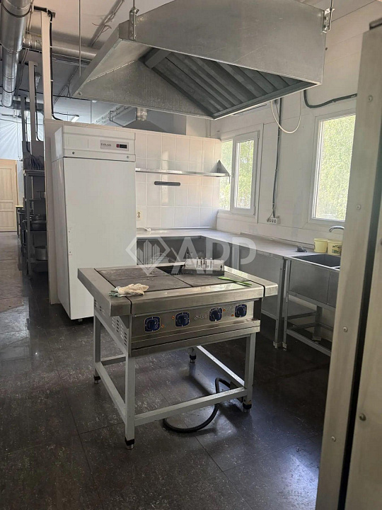 Сдам помещение общественного питания, 320 м² фото