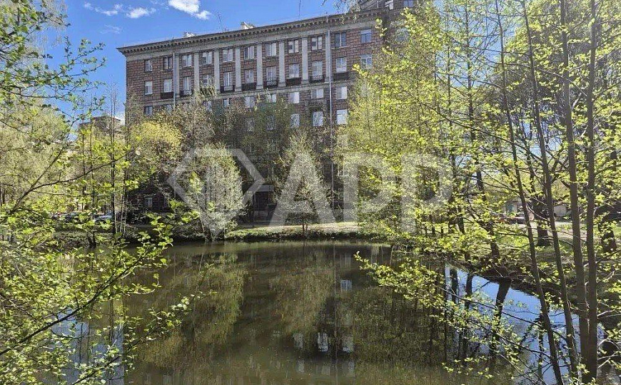 Продам помещение c хорошим ремонтом площадью 407 м² фото