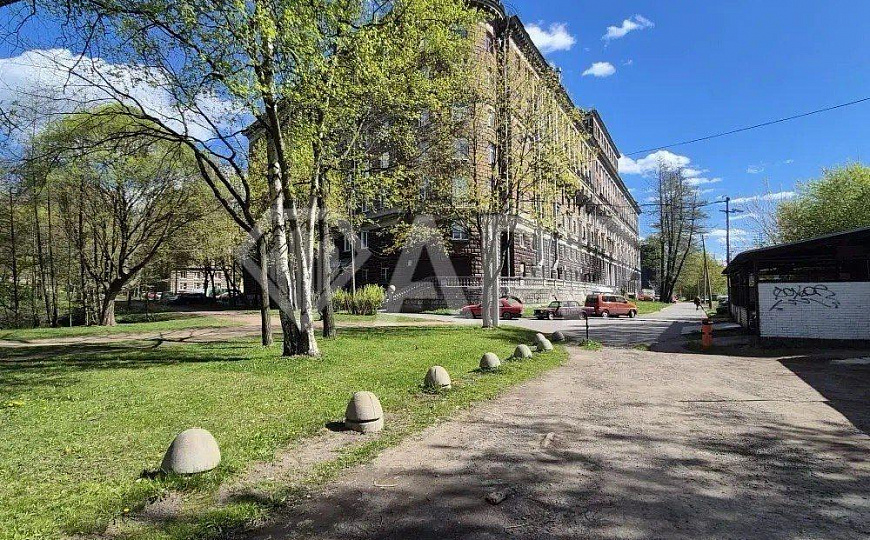 Продам помещение c хорошим ремонтом площадью 407 м² фото
