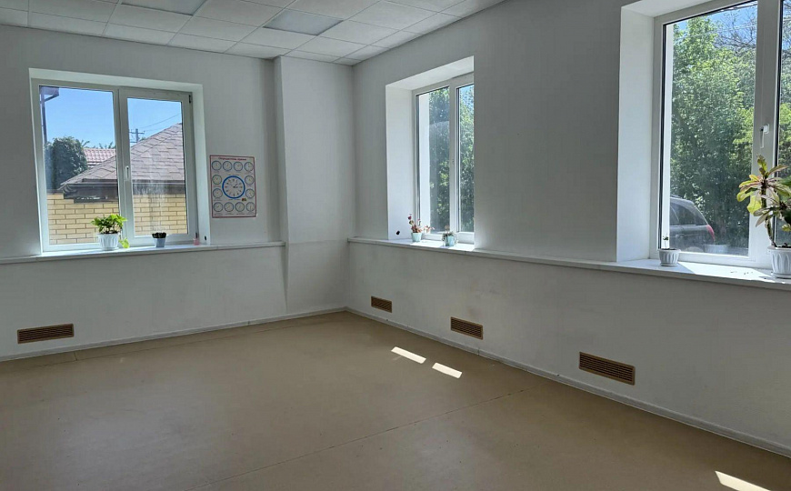  отдельно стоящее здание, 600 м² фото