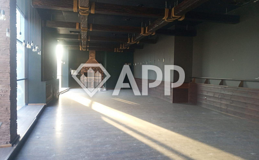 Сдам отдельно стоящее здание, 252.5 м² фото