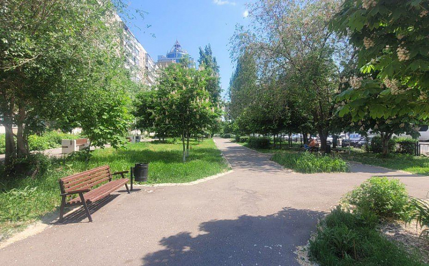 Отдельно стоящее на трафике 92 ,4м2!!! фото