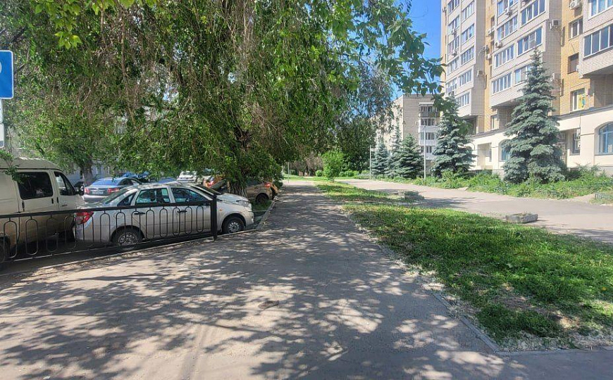 Отдельно стоящее на трафике 92 ,4м2!!! фото
