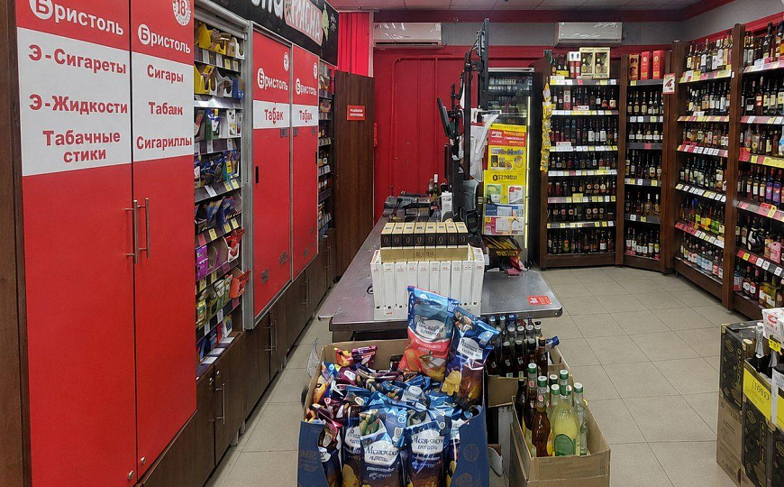 Отдельно стоящее на трафике 92 ,4м2!!! фото