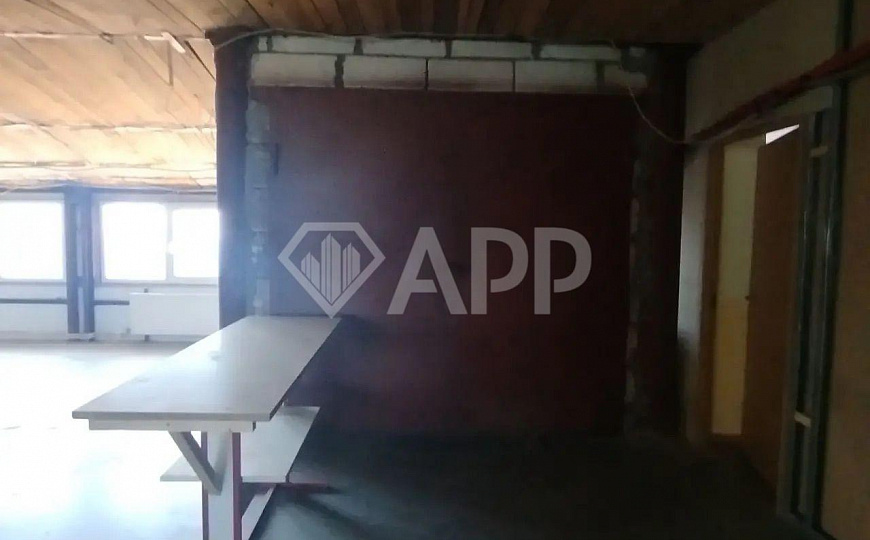 Сдам отдельно стоящее здание, 2 500 м² фото