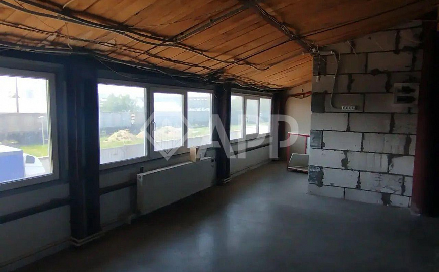 Сдам отдельно стоящее здание, 2 500 м² фото