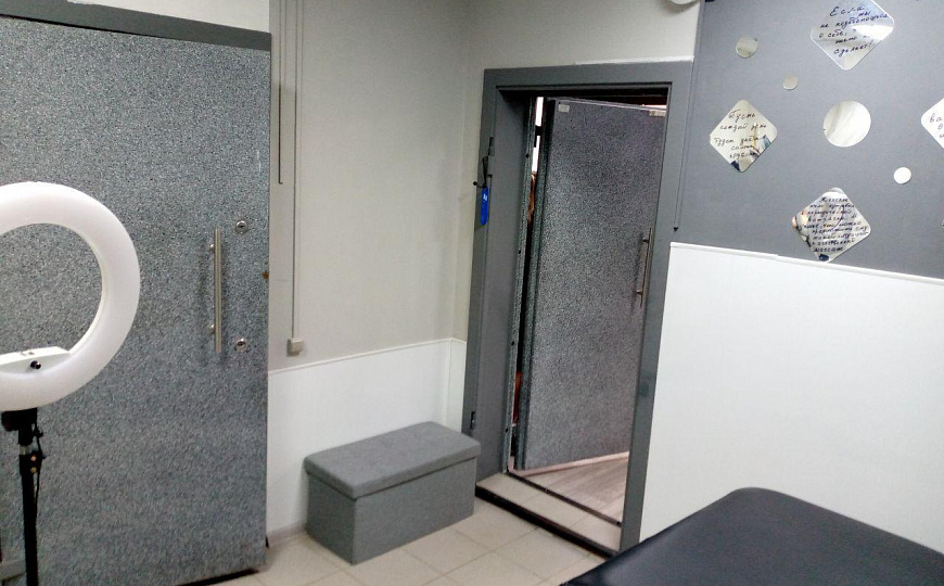 Помещение с арендатором. Центр. 110 м2. фото