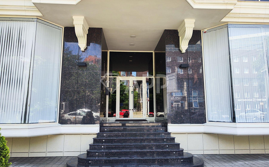Сдаю офисы с ремонтом центр от 50-133 м² фото