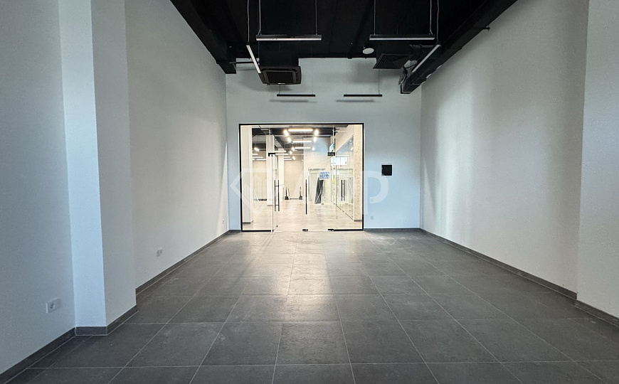 Сдаю помещение в  торговом центре, 68 м² фото
