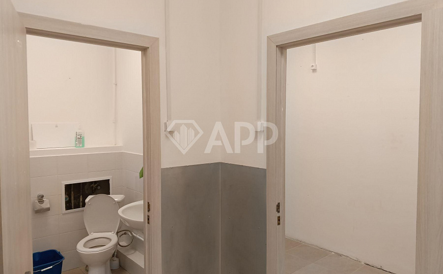 Сдаю с ремонтом 96,3 м² магазин аптека офис бьюти медицина фото