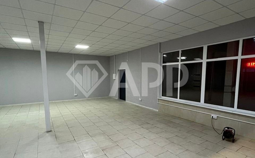 Сдаю с ремонтом 100 м² трафик пекарня магазин фото