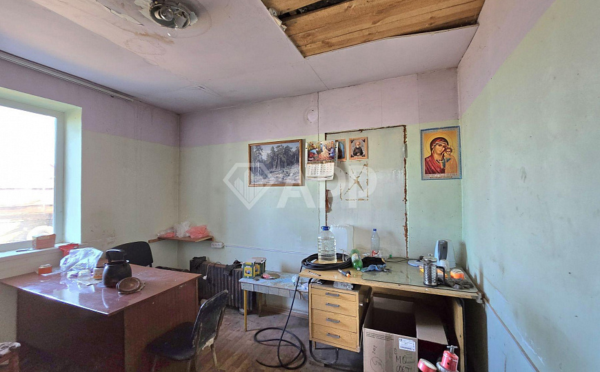 Продам отдельно стоящее здание с земельным участком, 2 426 м² фото
