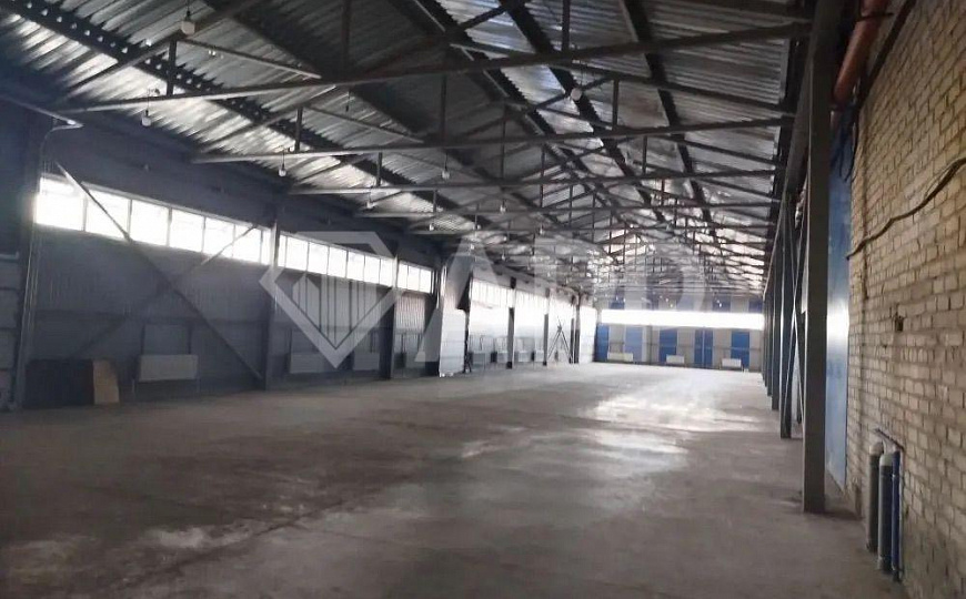 Сдам отдельно стоящее здание, 1 160 м² фото