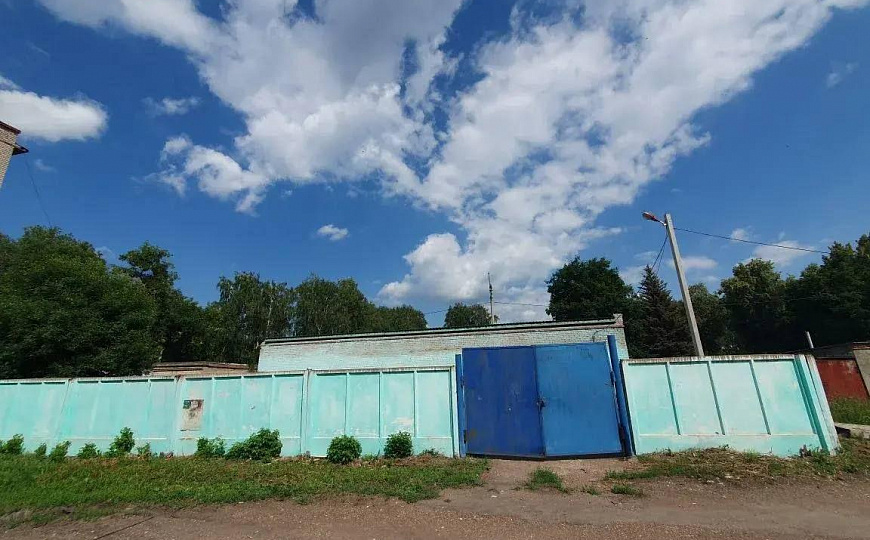 Продам здание под Автосервис фото