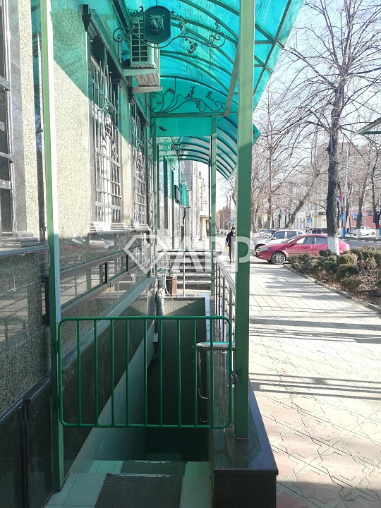 Сдам помещение свободного назначения, 91 м² фото
