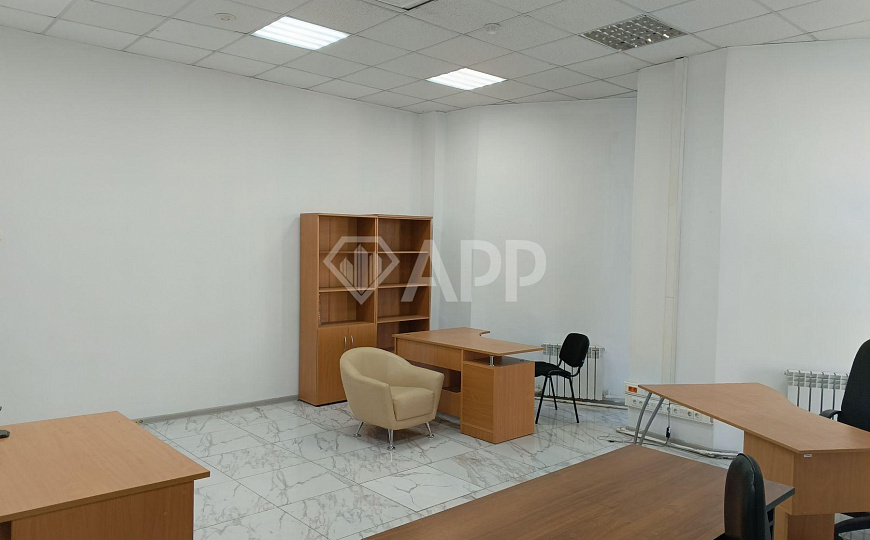 Сдам офисные помещения в центре города, от 17,5 до 72 м² фото