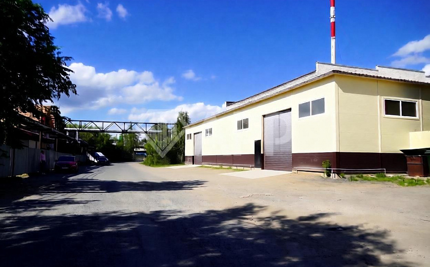 Тёплый склад (800 м²) в удобной локации. 100 кВт, централизованные коммуникации фото