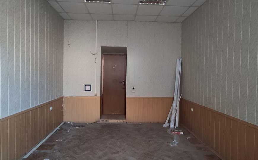 Мокрая точка, центр, 20 м² фото