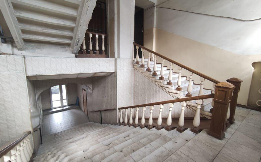 Мокрая точка, центр, 20 м² фото