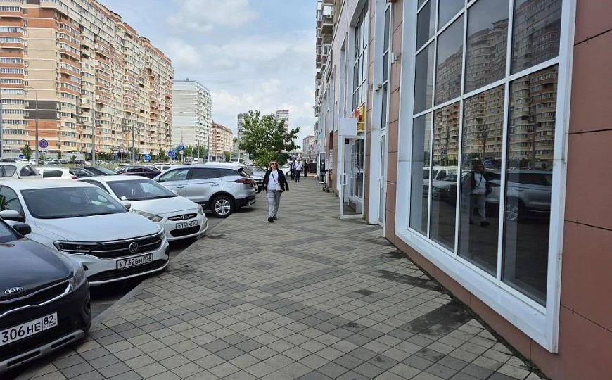 Сдаю с ремонтом трафик 142 м² магазин бьюти медицина пекарня фото