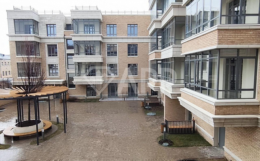 Сдаю 320м² в центре! фото