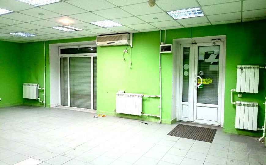 Торговое помещение на трафике 86,5 м2 фото