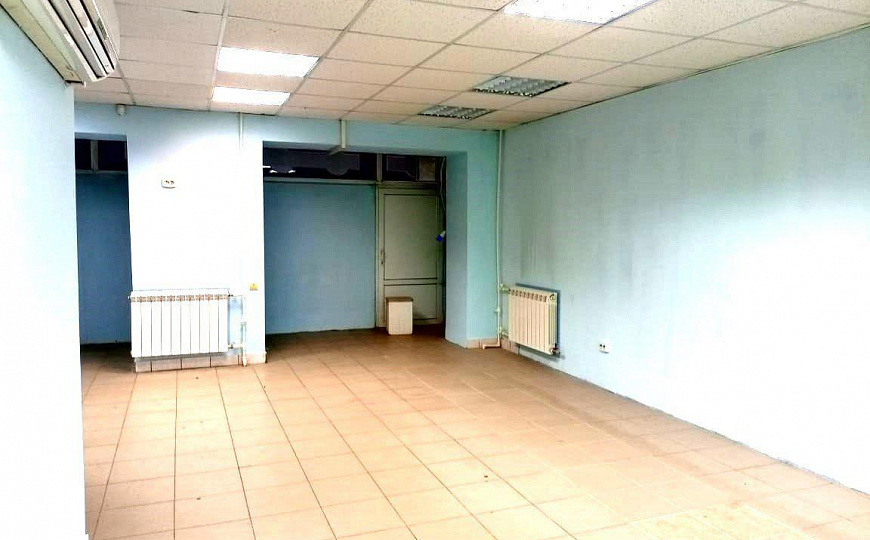 Торговое помещение на трафике 86,5 м2 фото