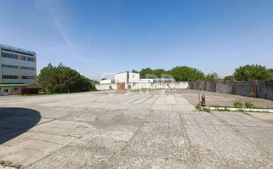 4 680 м² своя парковка, офис, охрана фото