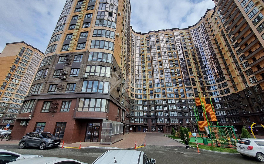 Продаю с ремонтом ЖК Достояние 88 м² магазин бьюти фото