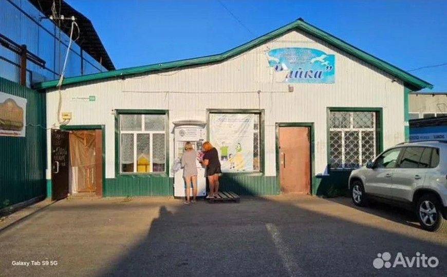Сдам помещение на красной линии фото