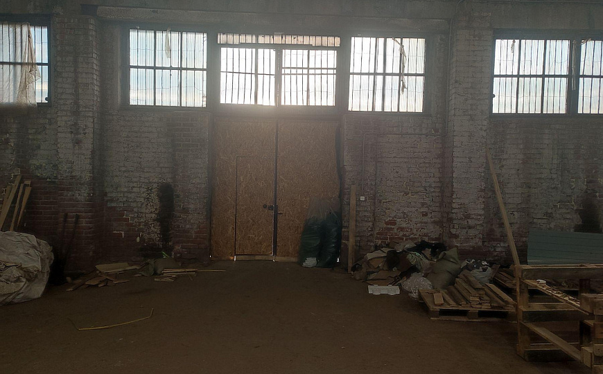 Сдам производственное помещение, 300 м² фото