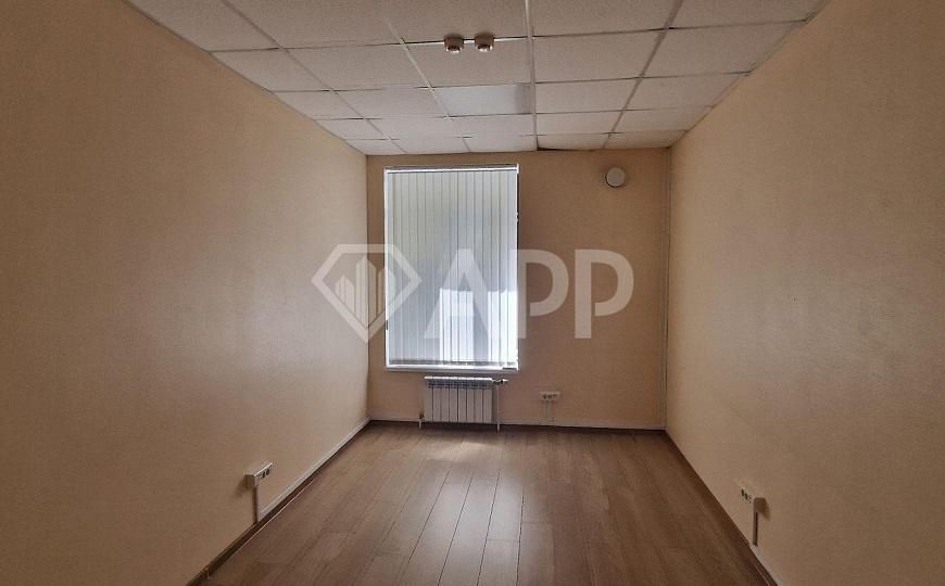 Офис на 1 этаже в центре, 132м² фото