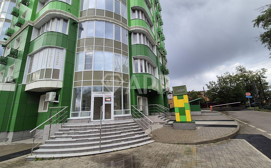 Сдам офисное помещение, 300 м² фото