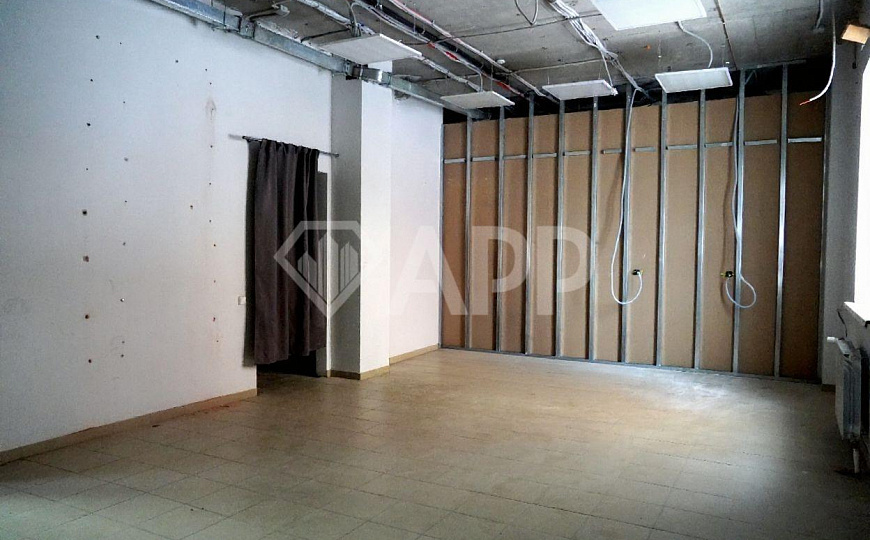 Помещения свободного назначения в Салават Купере (80 м², 107 м², 63 м², 50 м²) фото