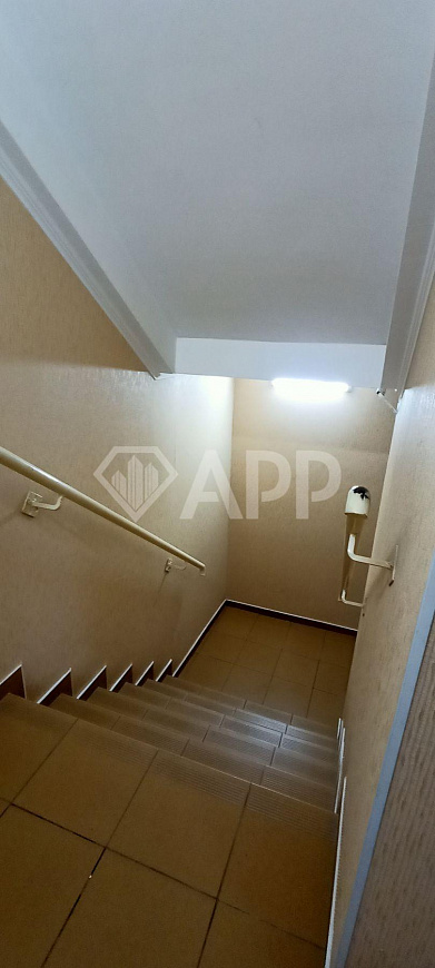 Продам 3 этажное помещение свободного назначения, 139,6 м² и З/У 79,85 м². фото