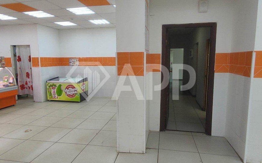 Сдам торговое помещение, 10 м² фото