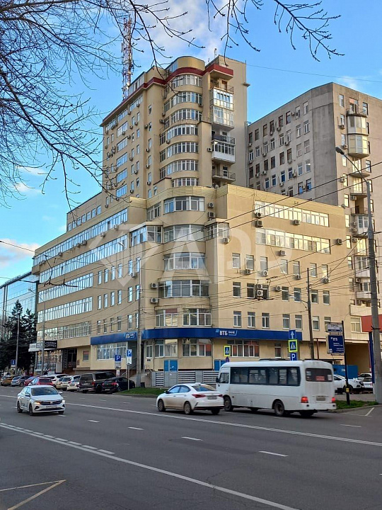 Продам бизнес-центр/офисный центр, 2 000 м² фото
