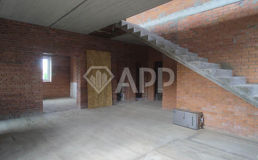 Сдам отдельно стоящее здание, 400 м² фото