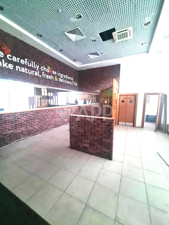 Сдам торговый центр, 100 м² фото