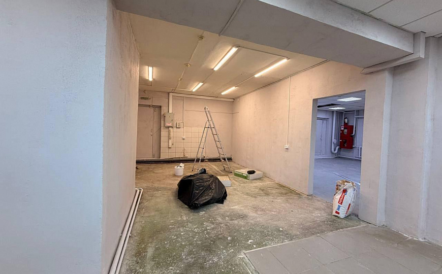 Сдам помещение на 1 линии 130м² фото