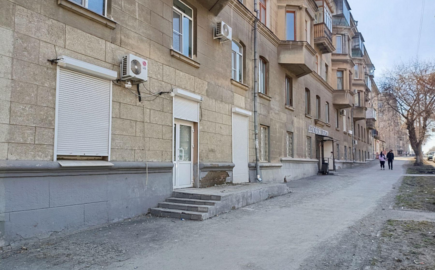 Помещение с хорошей локацией 18м² фото