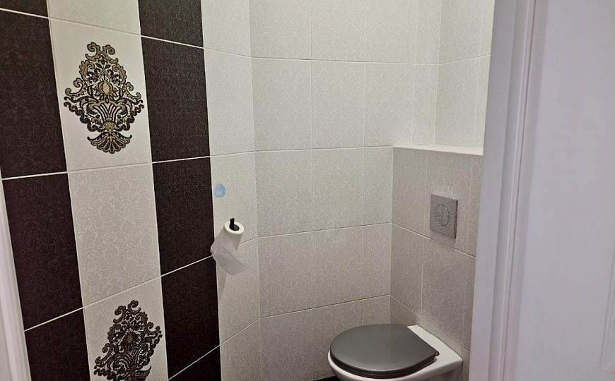 Офисное помещение  216 м² на ул. Шмидта фото